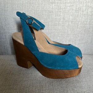 Free People 7.5 Teal Suede Platform Sandals